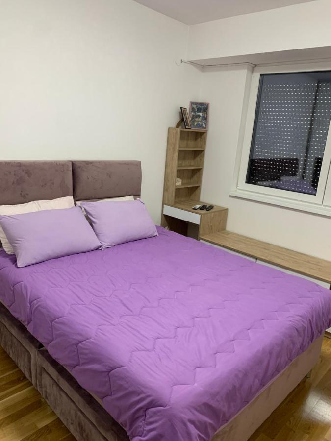 Pink Modern Apartman