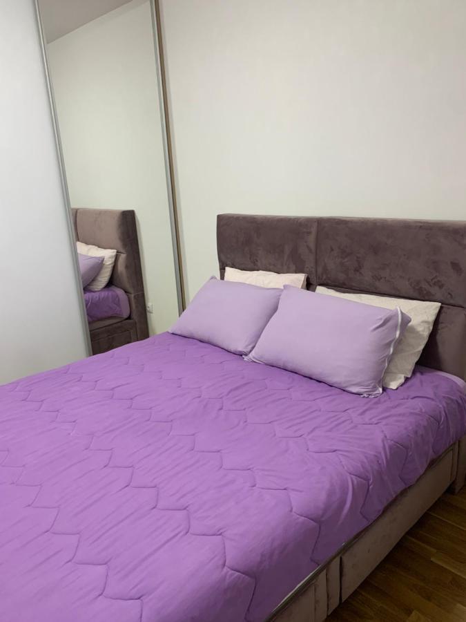 Pink Modern Apartman